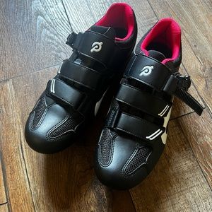 Peloton cycling cup in shoes. Size 40